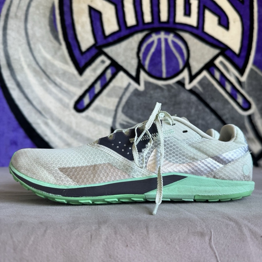 Size 12 - Nike Zoom Rival Waffle 6 Barely Green DX7998-300
